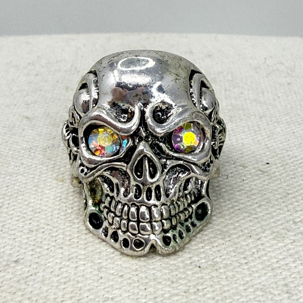 Skull Ring‎ with Aurora Borealis Rhinestone Eyes Gothic Biker Size 9 Silver Tone